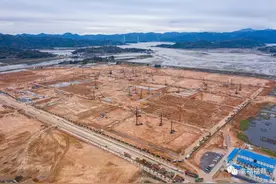 陈世銮：全力保障安征迁工作图片