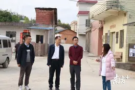 督导乡村振兴落到实处，佛冈县委书记董和平走进迳头、高岗提出这些要求图片