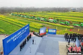 湖北开建国内首条石材铁路专用铁路线图片