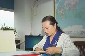 全国人大代表杨善竑：基层干部要带头说好普通话图片