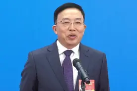 朱征夫：法律专业人员要把《民法典》讲对讲好视频封面