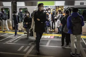 日媒：日本平均工资已被韩国超过 普通人买车成为奢望图片