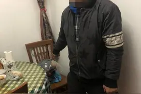 骑摩托去输液，豪华头盔遭人调包图片