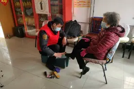 我奉献我快乐·活动丨雷锋日献爱心，便民活动送上门图片