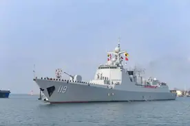 海军第36批护航编队完成任务胜利凯旋图片