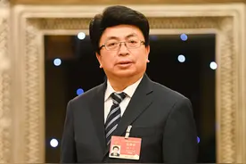 全国人大代表谭平川：协同构建空港型国家物流枢纽 助推成渝世界级机场群建设图片