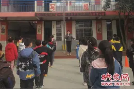 开封顺河区第三实验小学举行“学雷锋”活动月启动仪式图片