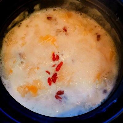 喝一碗抵30张面膜？干了这碗“木瓜银耳牛奶羹”