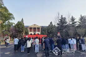云南旅游职业学院新南大门正式启用图片
