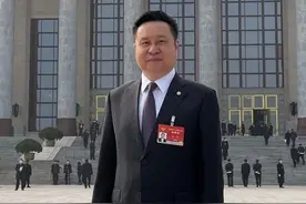 周勇委员：以“医康养”一体化模式助推养老产业高质量发展图片