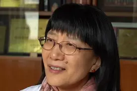 全国政协委员丁洁谈罕见病：罕见病定义在艰难推进视频封面