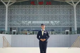 十年时间，她从地铁站务员成长为广清城际首位女站长图片