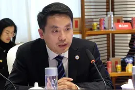 刘强：社会办医拥有资本优势，决策灵活，执行效率更高图片