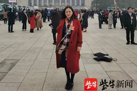 全国人大代表李甦雁建议：试点实施缩短小学年制，幼儿推迟一年入学，对儿童青少年近视防控意义重大图片