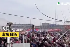 “拉面哥”爆红后网络不够用，运营商直接拉来5G基站！网友酸了图片