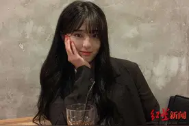 韩国女足两大女神之一的姜秀珍退役，球迷：我的足球大结局了图片