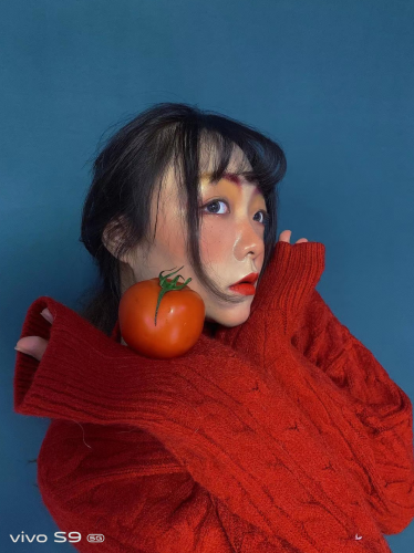 vivo S9评测：时尚轻薄5G旗舰，暗夜轻松照亮你的美