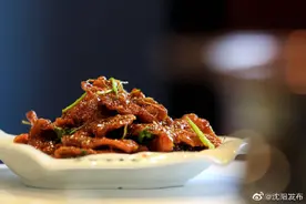 食物是一根看不见的纽带，始终提醒着你与家乡之间深深的牵绊图片