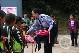重庆垫江这位“警花”荣获2020年度全国“三八红旗手”称号图片