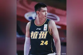 南宁仔许钟豪重回CBA 新征程首次被当“救火队员”图片