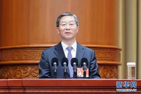 （两会受权发布）曹卫星委员代表民盟中央发言：优化国土空间格局提升土地资源保护利用水平图片
