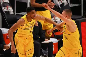 NBA全明星正赛结束：詹姆斯队大胜，库里+利拉德秀三分，字母哥获MVP图片