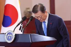 文在寅感慨：女性平等 韩国的情况令人羞愧图片