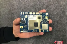 天猫精灵推出智慧屏模组 让更多家庭设备听得懂、会说话图片