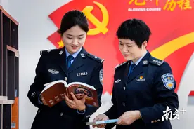 长大后，我就成了你！警营母女一路芳华一路歌图片