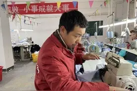 既能工作又能带娃，“宝爸”加入武汉“宝妈”工厂图片