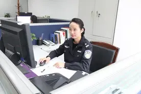 巾帼建功新时代！广东3名女民警获授二级英模称号图片