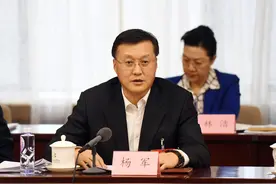 全国政协委员杨军：建议将青日高速磁悬浮试验段列入国家规划图片