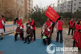 圣惠嘉园社区开展敬老活动图片