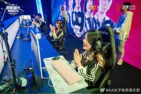 女子电竞职业选手：靠热爱发电，在困境挣扎图片