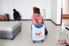 兰州新区迎来首批搬迁移民图片