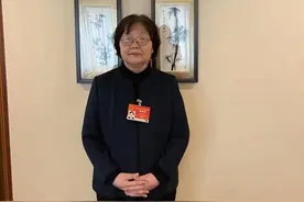 全国人大代表赵冬苓——希望受“污点艺人”牵连的作品，在经过“冷静期”后能够播出图片
