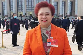 全国人大代表陆亚萍建议：立法整治校外培训机构，探索校内托管课后延伸服务图片