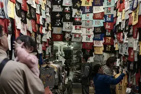曾经苦守前线的警队阿sir：走出黑暗，香港人开始过上正常生活图片