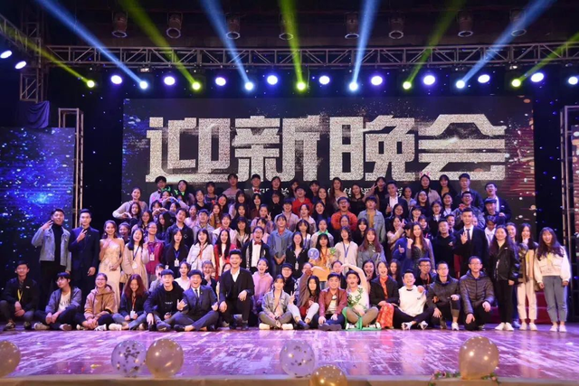 保持热爱，奔赴山海——记明院青春榜样辛佳媛