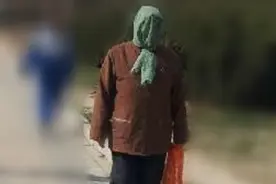 趣读丨天津大妈头上的纱巾，沙尘暴也吹不进去图片