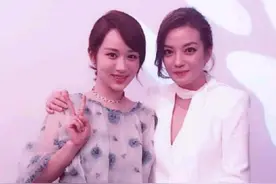 妥妥的小迷妹！杨紫凌晨祝福偶像赵薇生日快乐图片