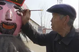 泰安新泰市：省级非遗逛荡灯 官民同乐舞千年图片