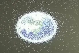 2.5吨旧电池板成最重垃圾，太空垃圾该如何处理？图片
