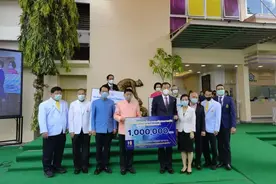 驻宋卡总领事马凤春会见泰国副总理威沙努图片