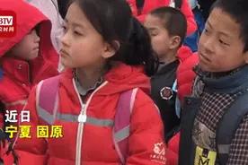 支教老师抓拍“最美村校女孩微笑”走红，背后还有这些故事图片