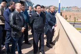 李河流率队督查辖区重点市政基础设施建设情况图片