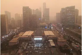中央气象台发布沙尘暴黄色预警 沈阳白天如黄昏图片