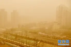 久违了的沙尘暴为何又来京了？图片