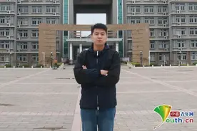 考研424分！高校男生早起晚归备考一年夺得高分图片