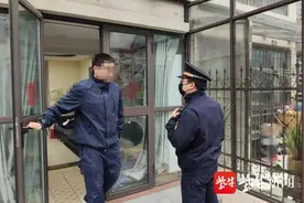 居民家中搭建“雨棚”，怎样建才不属于“违建”？图片